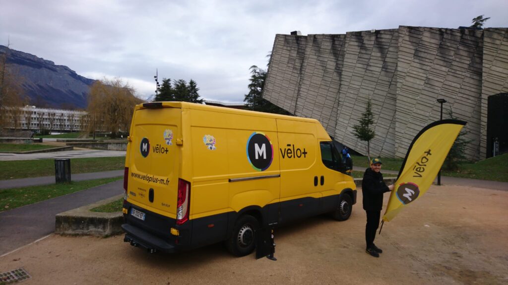 Le Stand MVélo+ au campus de Saint Martin d'hères